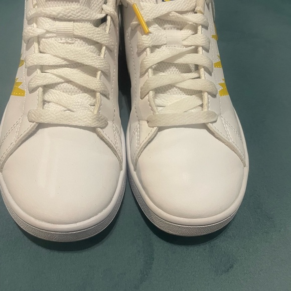 RARE FIND: Boys adidas Pokemon x Advantage J 'Pikachu shoes Size 3 US - Picture 6 of 15